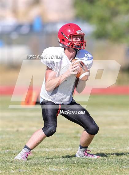 Thumbnail 2 in Duncan @ Mogollon (Scrimmage) photogallery.