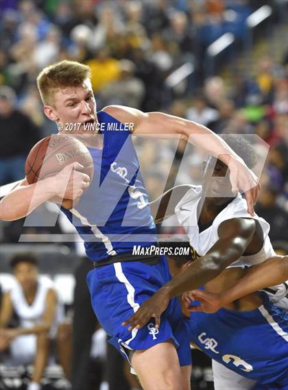 Thumbnail 3 in Lincoln vs. Seattle Prep (WIAA 3A Quarterfinal) photogallery.