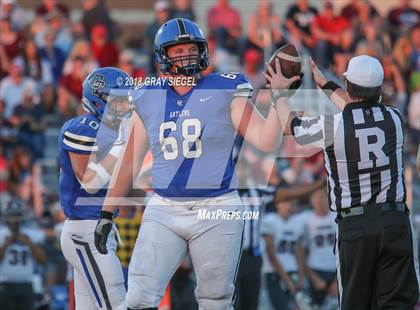 Thumbnail 2 in Edmond Memorial @ Deer Creek photogallery.