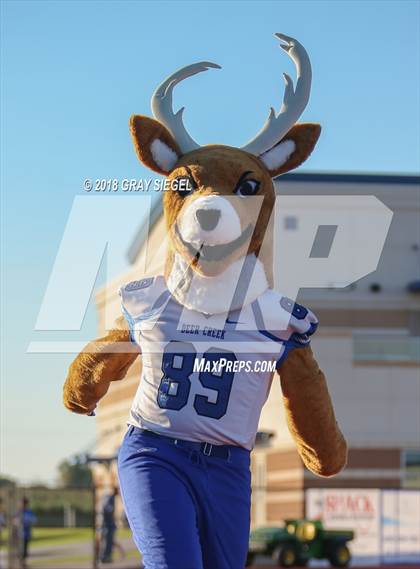Thumbnail 1 in Edmond Memorial @ Deer Creek photogallery.