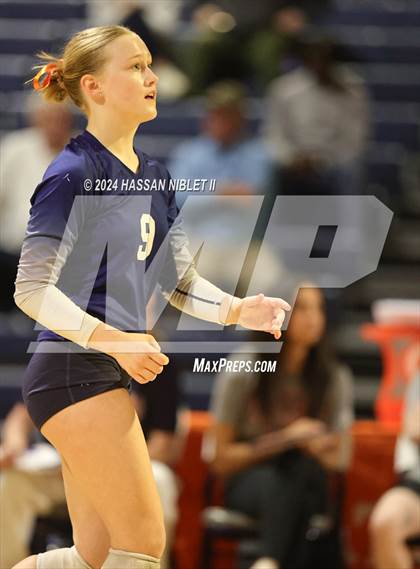 Thumbnail 3 in North Cobb vs. Alpharetta (GHSA 6A State Finals) photogallery.