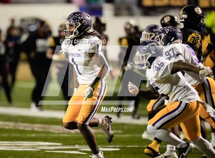 Thumbnail 1 in Northwestern vs Irmo (SCHSL 5A Division 2 Final)  photogallery.