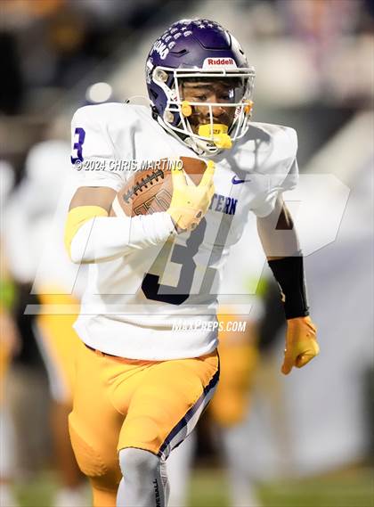 Thumbnail 3 in Northwestern vs Irmo (SCHSL 5A Division 2 Final)  photogallery.