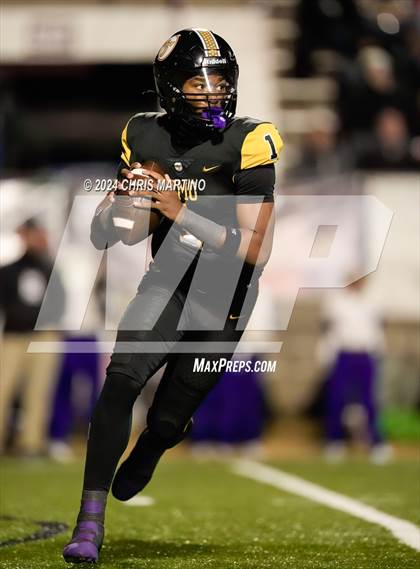 Thumbnail 1 in Northwestern vs Irmo (SCHSL 5A Division 2 Final)  photogallery.