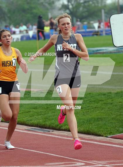 Thumbnail 1 in CHSAA 4A Finals (1600 Meter) photogallery.