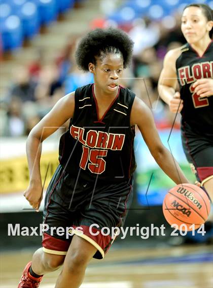Thumbnail 3 in Modesto Christian vs Florin (CIF SJS D3 Final) photogallery.