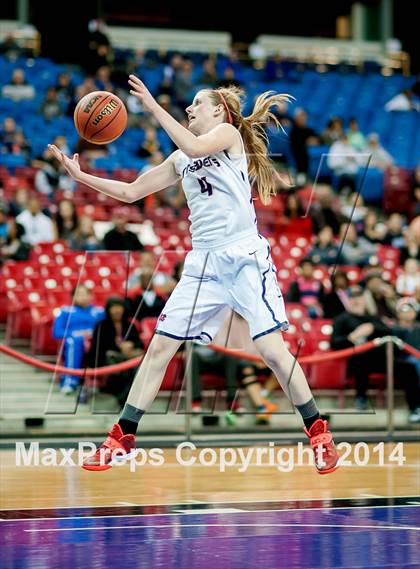Thumbnail 2 in Modesto Christian vs Florin (CIF SJS D3 Final) photogallery.