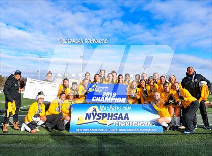 Thumbnail 1 in Monroe-Woodbury vs. Fayetteville-Manlius (NYSPHSAA Class AA Final) photogallery.