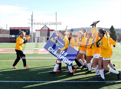 Thumbnail 3 in Monroe-Woodbury vs. Fayetteville-Manlius (NYSPHSAA Class AA Final) photogallery.
