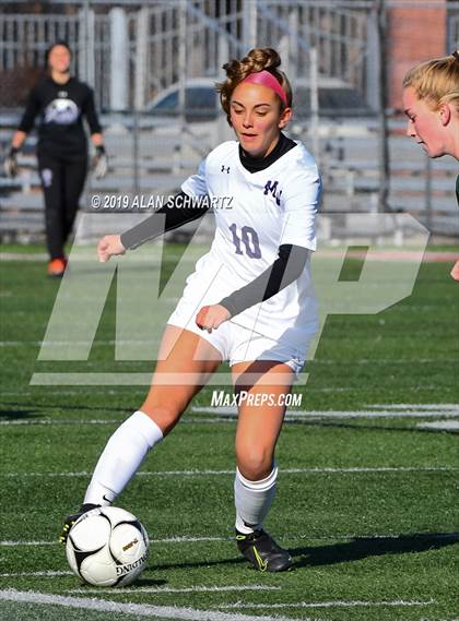 Thumbnail 2 in Monroe-Woodbury vs. Fayetteville-Manlius (NYSPHSAA Class AA Final) photogallery.