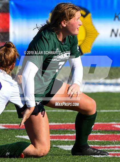 Thumbnail 2 in Monroe-Woodbury vs. Fayetteville-Manlius (NYSPHSAA Class AA Final) photogallery.