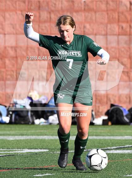 Thumbnail 1 in Monroe-Woodbury vs. Fayetteville-Manlius (NYSPHSAA Class AA Final) photogallery.
