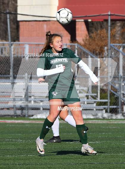 Thumbnail 2 in Monroe-Woodbury vs. Fayetteville-Manlius (NYSPHSAA Class AA Final) photogallery.