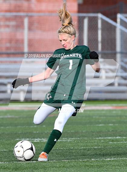 Thumbnail 1 in Monroe-Woodbury vs. Fayetteville-Manlius (NYSPHSAA Class AA Final) photogallery.