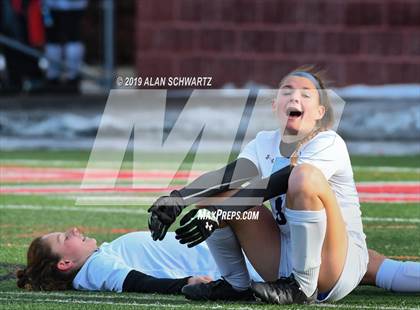 Thumbnail 2 in Monroe-Woodbury vs. Fayetteville-Manlius (NYSPHSAA Class AA Final) photogallery.