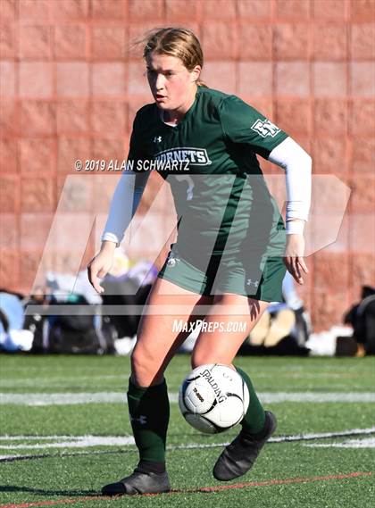 Thumbnail 3 in Monroe-Woodbury vs. Fayetteville-Manlius (NYSPHSAA Class AA Final) photogallery.