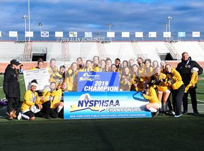 Thumbnail 3 in Monroe-Woodbury vs. Fayetteville-Manlius (NYSPHSAA Class AA Final) photogallery.