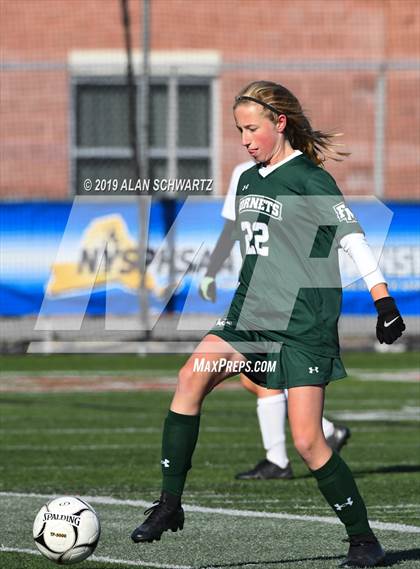 Thumbnail 1 in Monroe-Woodbury vs. Fayetteville-Manlius (NYSPHSAA Class AA Final) photogallery.