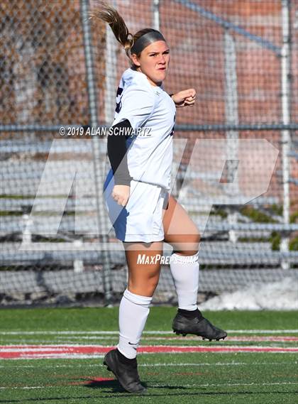 Thumbnail 1 in Monroe-Woodbury vs. Fayetteville-Manlius (NYSPHSAA Class AA Final) photogallery.