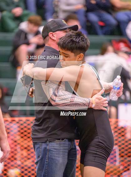Thumbnail 2 in CIF SDS Division IV Championship photogallery.