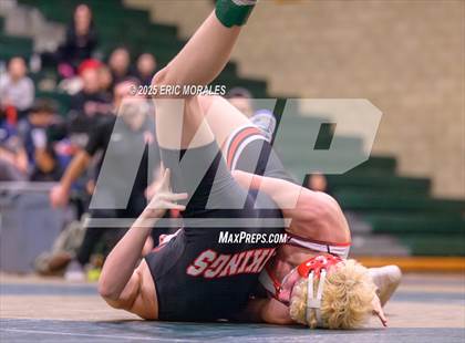 Thumbnail 3 in CIF SDS Division IV Championship photogallery.
