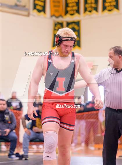 Thumbnail 2 in CIF SDS Division IV Championship photogallery.