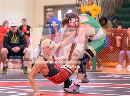 Thumbnail 2 in CIF SDS Division IV Championship photogallery.