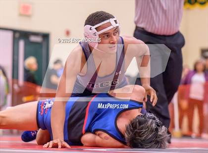 Thumbnail 2 in CIF SDS Division IV Championship photogallery.