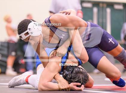 Thumbnail 2 in CIF SDS Division IV Championship photogallery.