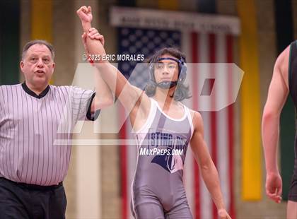 Thumbnail 1 in CIF SDS Division IV Championship photogallery.