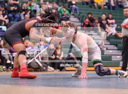 Thumbnail 3 in CIF SDS Division IV Championship photogallery.