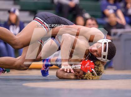 Thumbnail 2 in CIF SDS Division IV Championship photogallery.