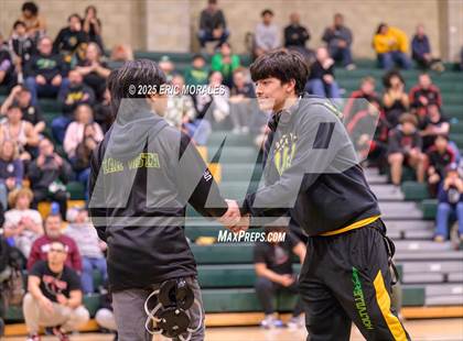 Thumbnail 3 in CIF SDS Division IV Championship photogallery.