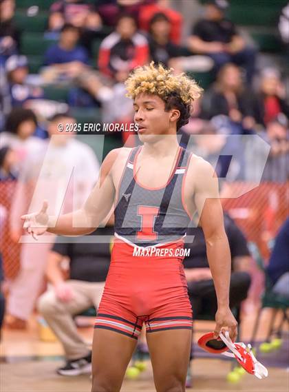 Thumbnail 3 in CIF SDS Division IV Championship photogallery.