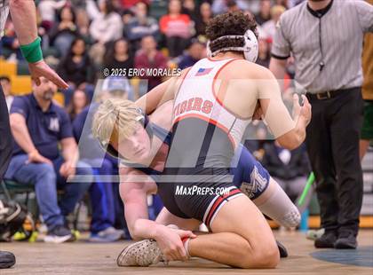 Thumbnail 3 in CIF SDS Division IV Championship photogallery.