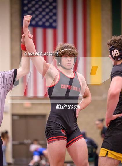 Thumbnail 1 in CIF SDS Division IV Championship photogallery.