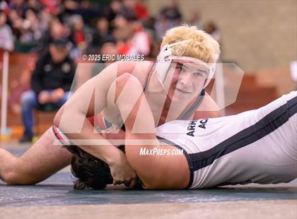 Thumbnail 1 in CIF SDS Division IV Championship photogallery.