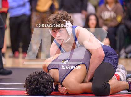 Thumbnail 1 in CIF SDS Division IV Championship photogallery.
