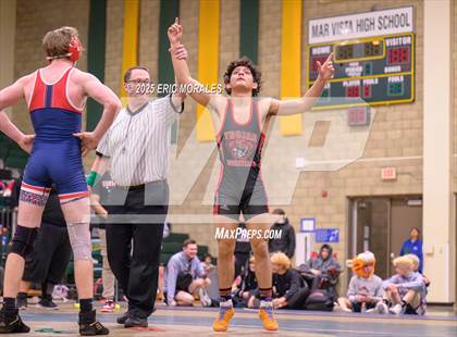 Thumbnail 1 in CIF SDS Division IV Championship photogallery.