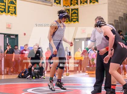 Thumbnail 3 in CIF SDS Division IV Championship photogallery.