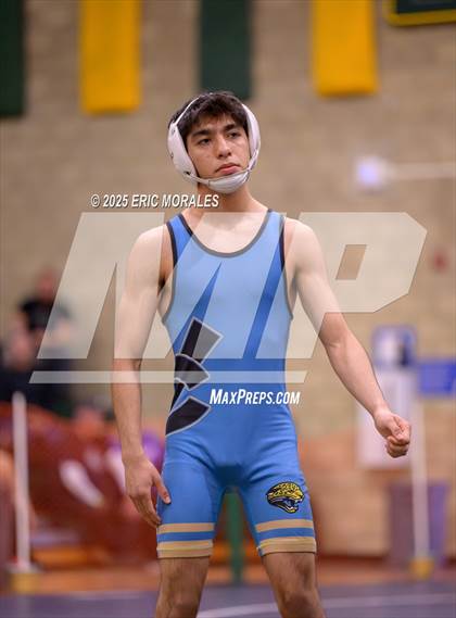 Thumbnail 2 in CIF SDS Division IV Championship photogallery.