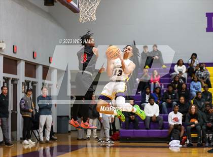 Thumbnail 3 in Center Hill @ DeSoto Central photogallery.