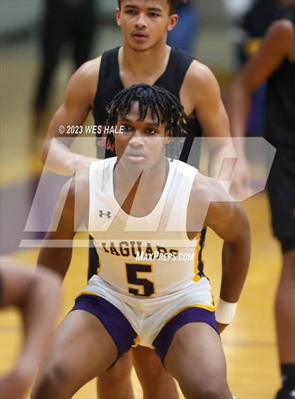 Thumbnail 2 in Center Hill @ DeSoto Central photogallery.