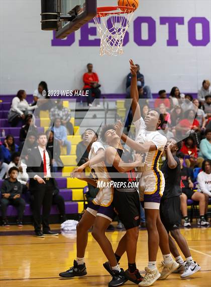 Thumbnail 1 in Center Hill @ DeSoto Central photogallery.