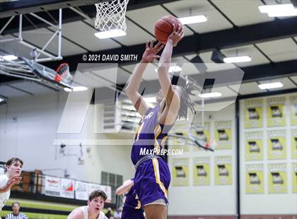 Thumbnail 2 in Lee's Summit vs. Blue Springs (MSHSAA Sectional Playoff) photogallery.