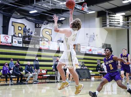 Thumbnail 3 in Lee's Summit vs. Blue Springs (MSHSAA Sectional Playoff) photogallery.