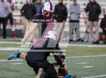 Thumbnail 2 in DeMatha vs. St. John's (WCAC Final) photogallery.