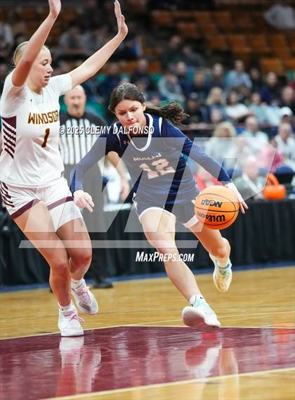 Thumbnail 2 in Mullen vs Windsor (CHSAA 5A Great 8) photogallery.