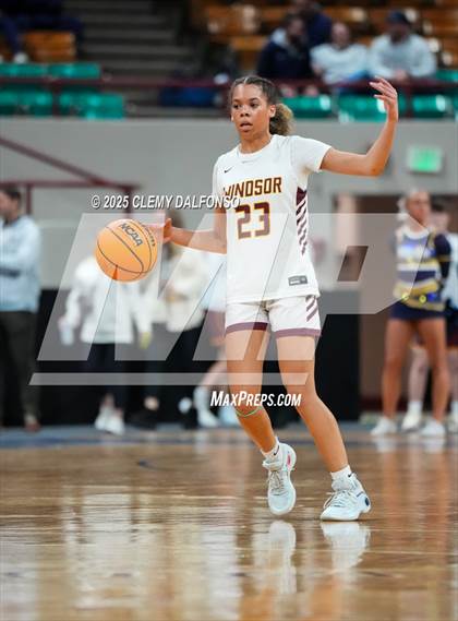 Thumbnail 1 in Mullen vs Windsor (CHSAA 5A Great 8) photogallery.