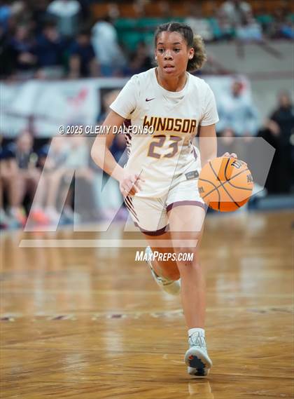 Thumbnail 1 in Mullen vs Windsor (CHSAA 5A Great 8) photogallery.